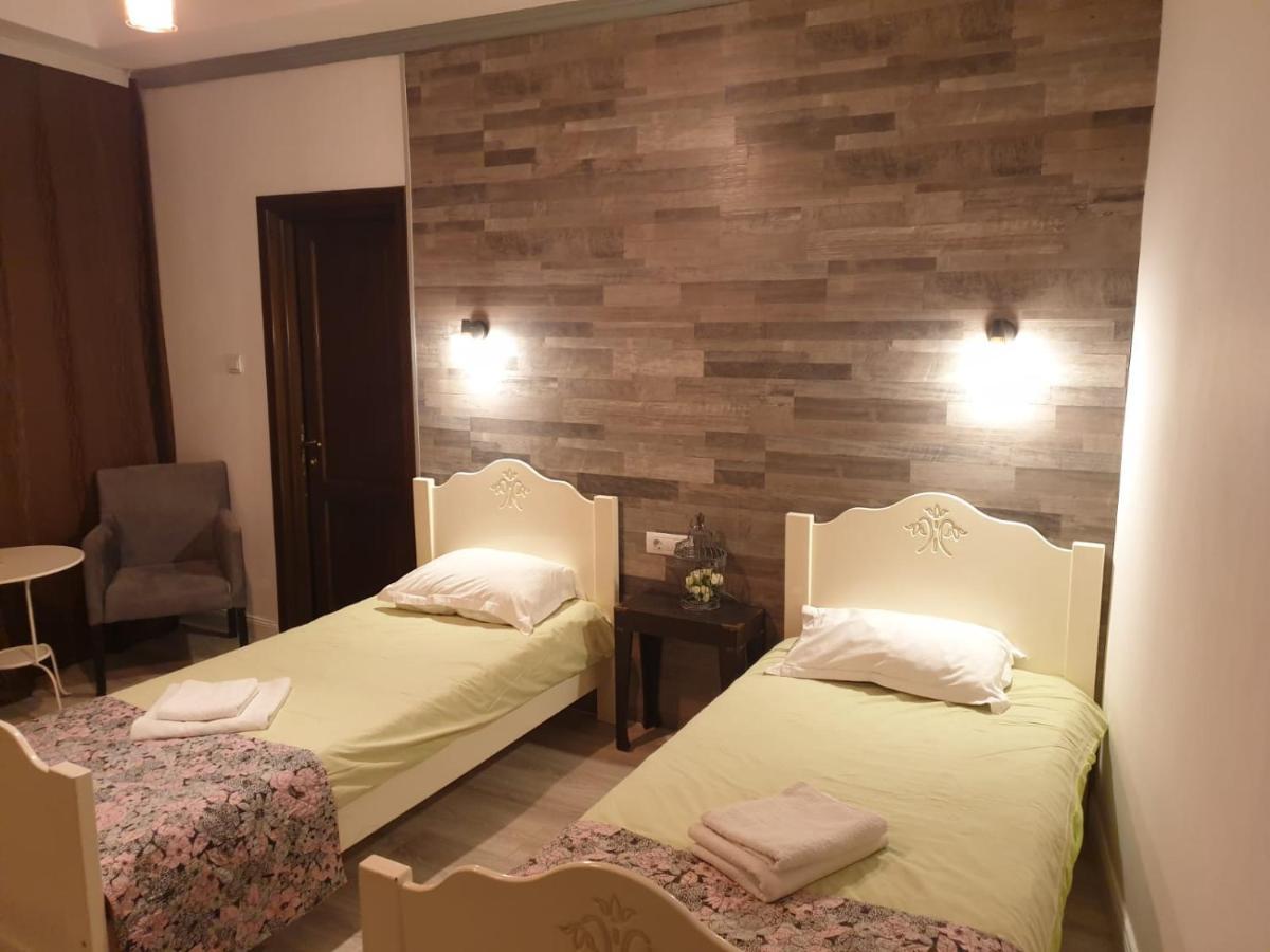 Bizant Boutique Hotel Bákó Kültér fotó